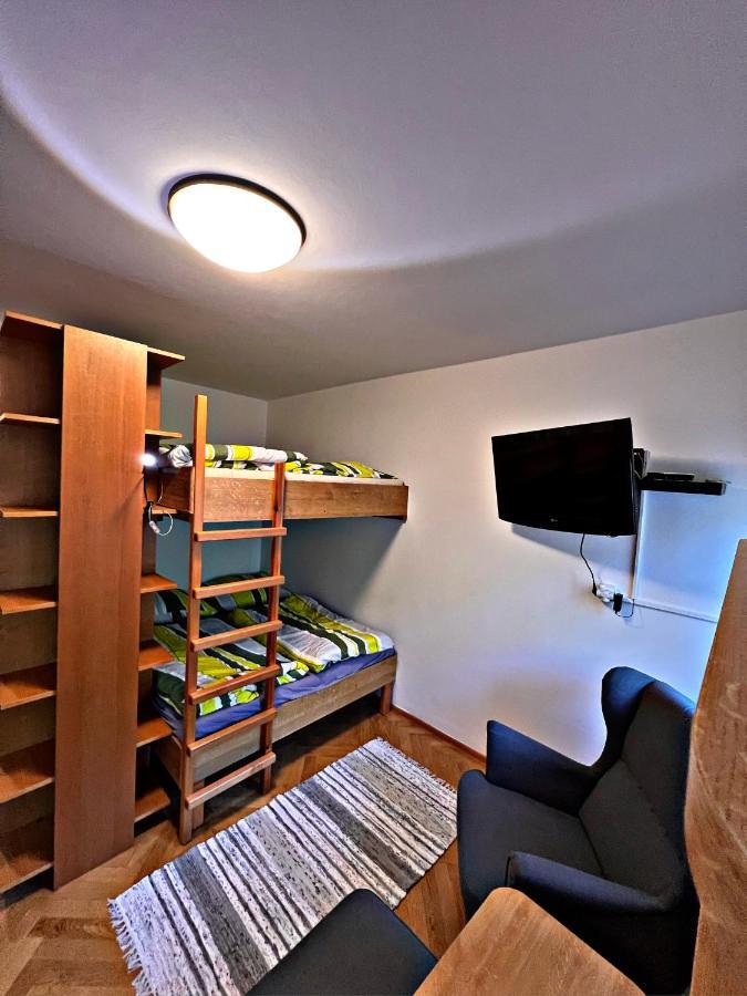 פץ פוד סניישקו Apartman Petra Clinic Javor מראה חיצוני תמונה