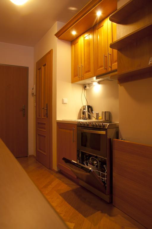 פץ פוד סניישקו Apartman Petra Clinic Javor חדר תמונה
