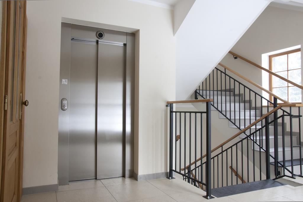 פץ פוד סניישקו Apartman Petra Clinic Javor מראה חיצוני תמונה